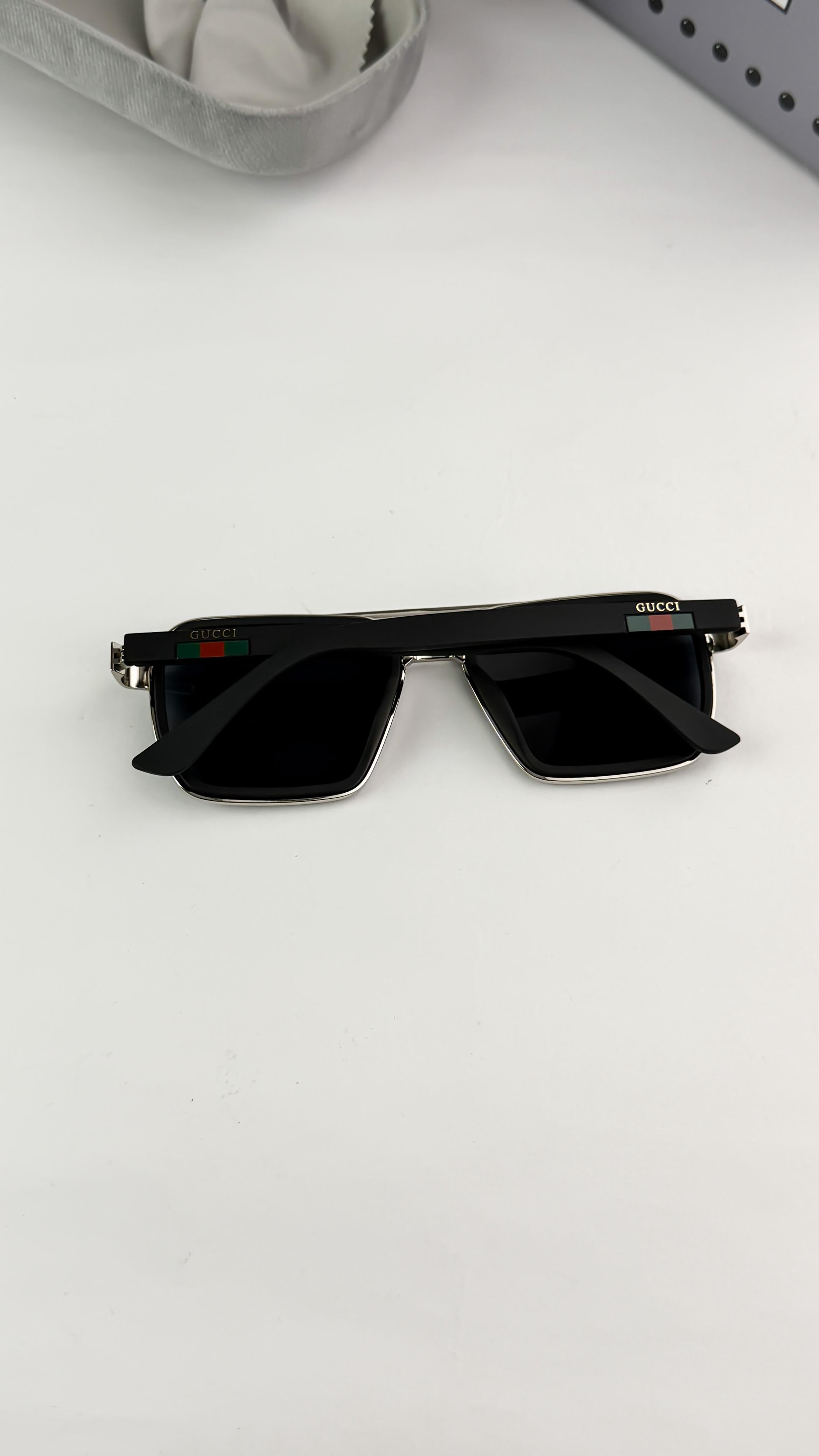 GU__CCI SILVER BLACK 963  SUNGLASS