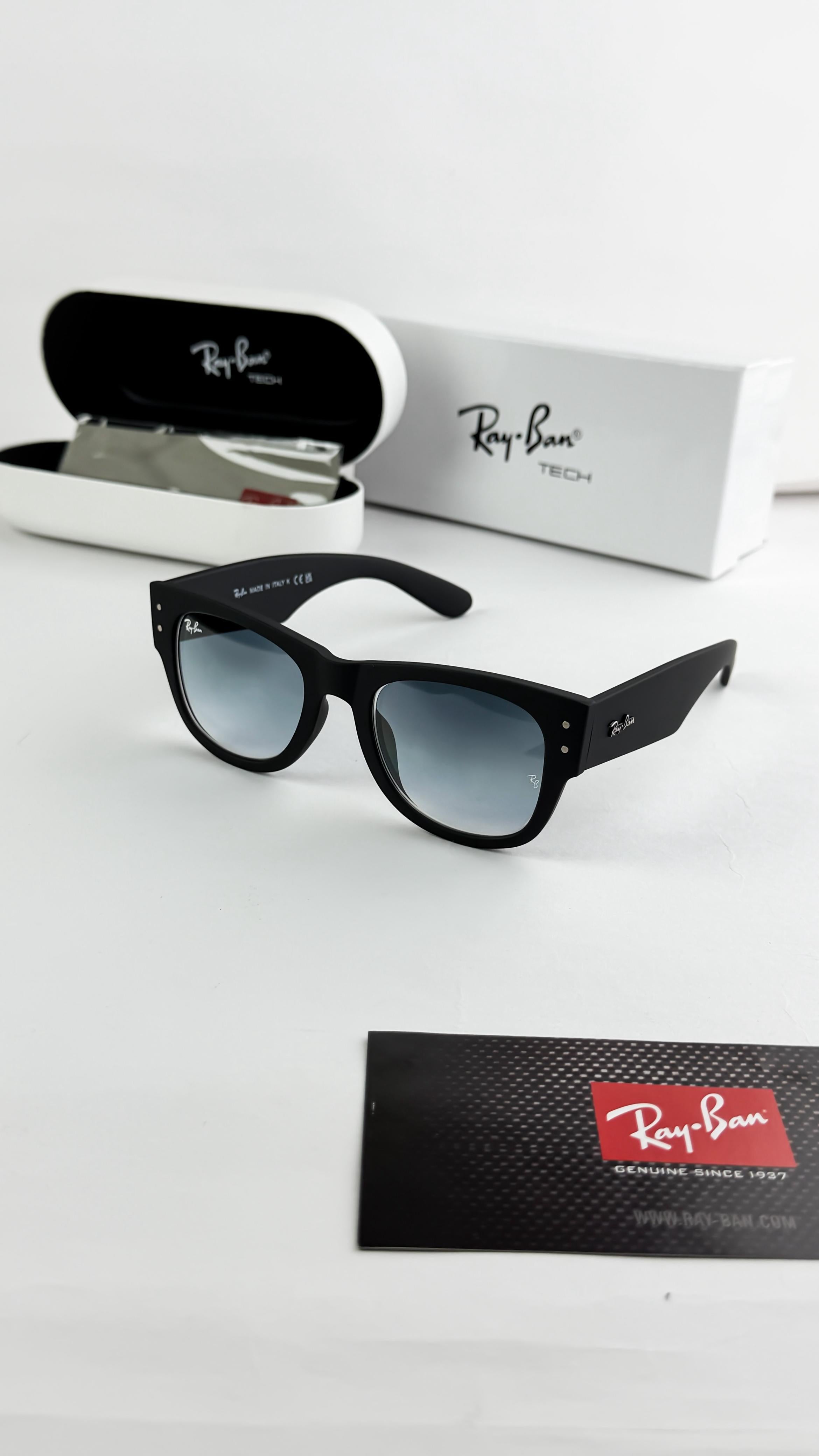 RAY__BAN BLACK BLUE SHADED WAYFARER  SUNGLASS