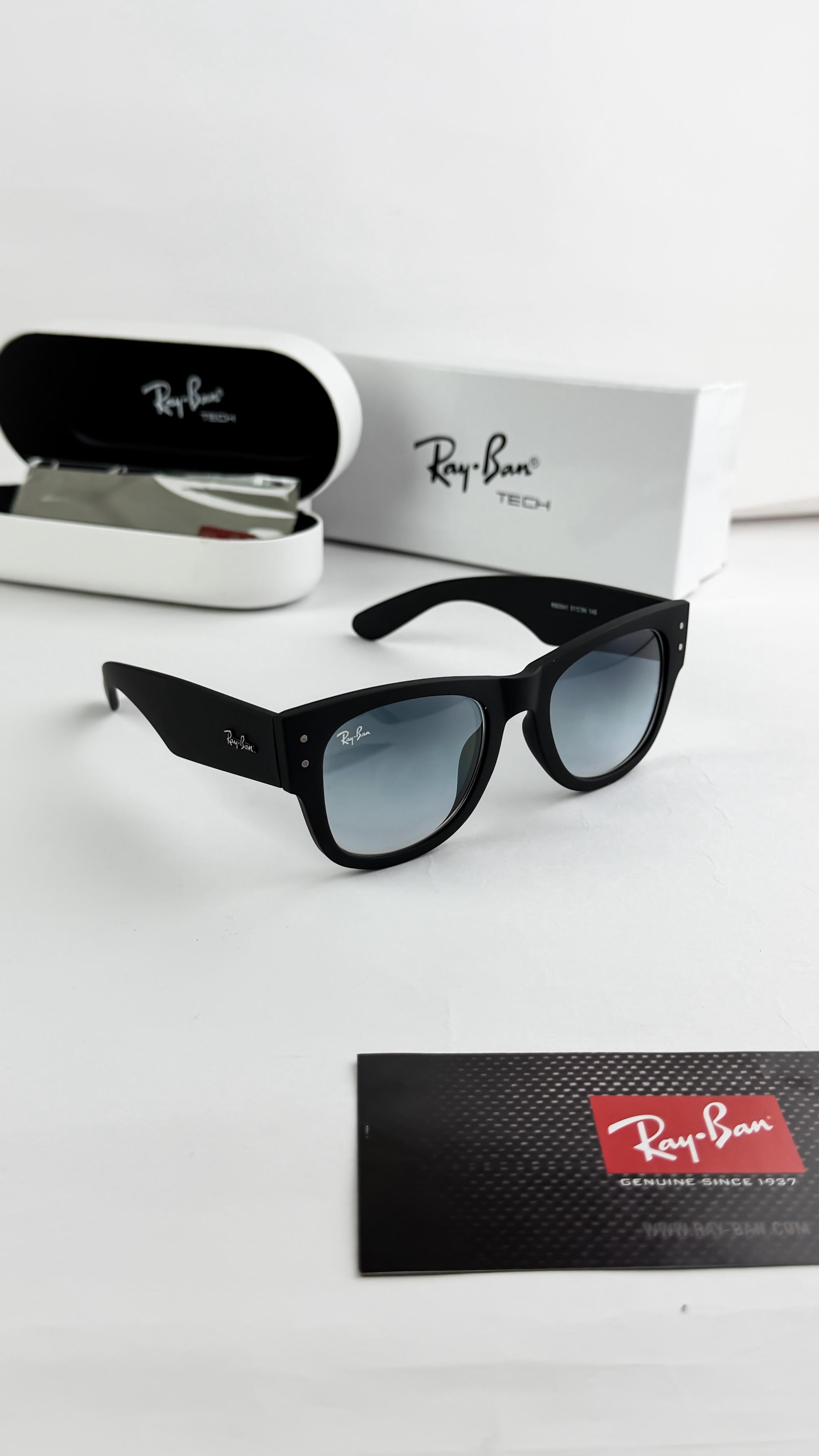 RAY__BAN BLACK BLUE SHADED WAYFARER  SUNGLASS