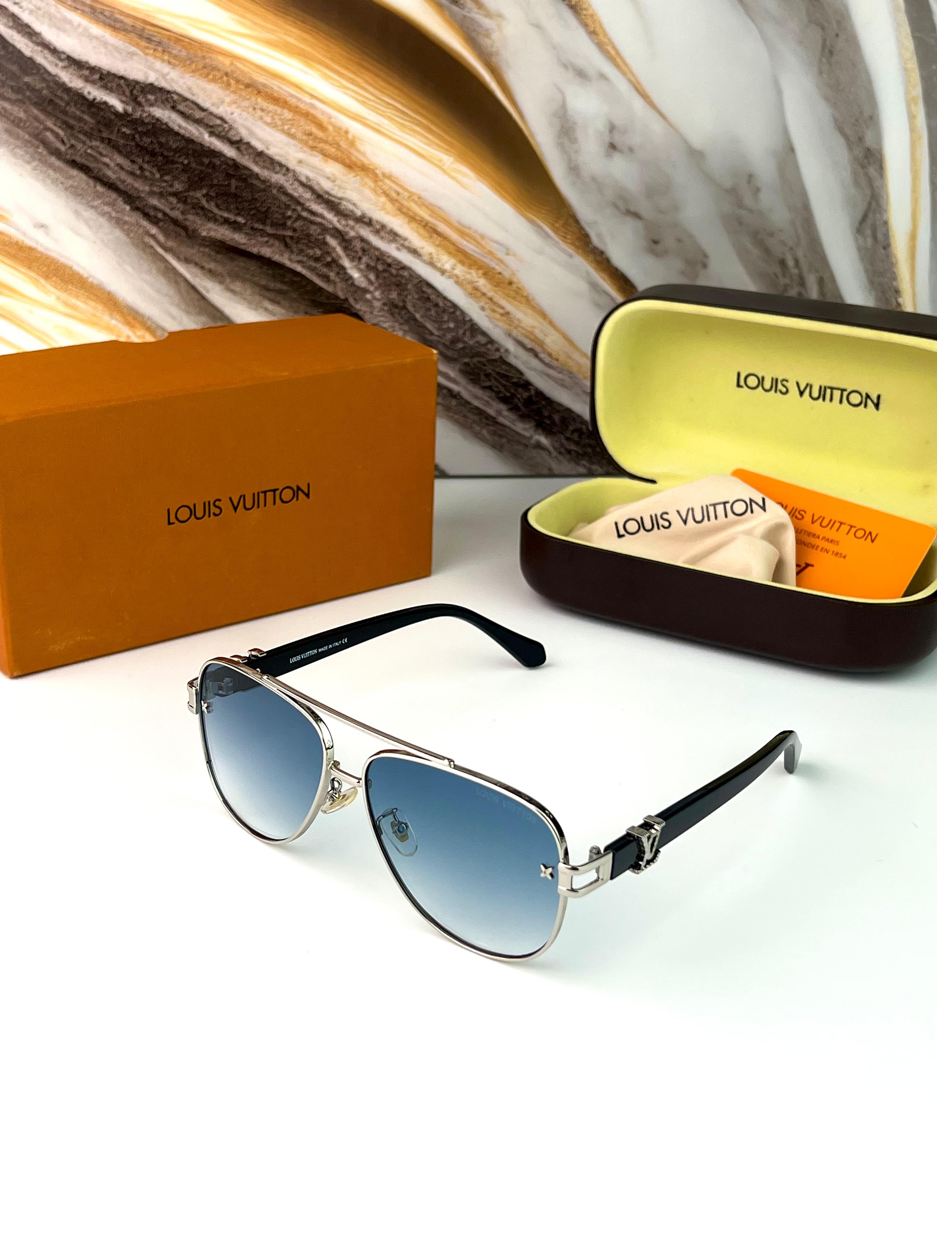 LO__UISE SUNGLASS