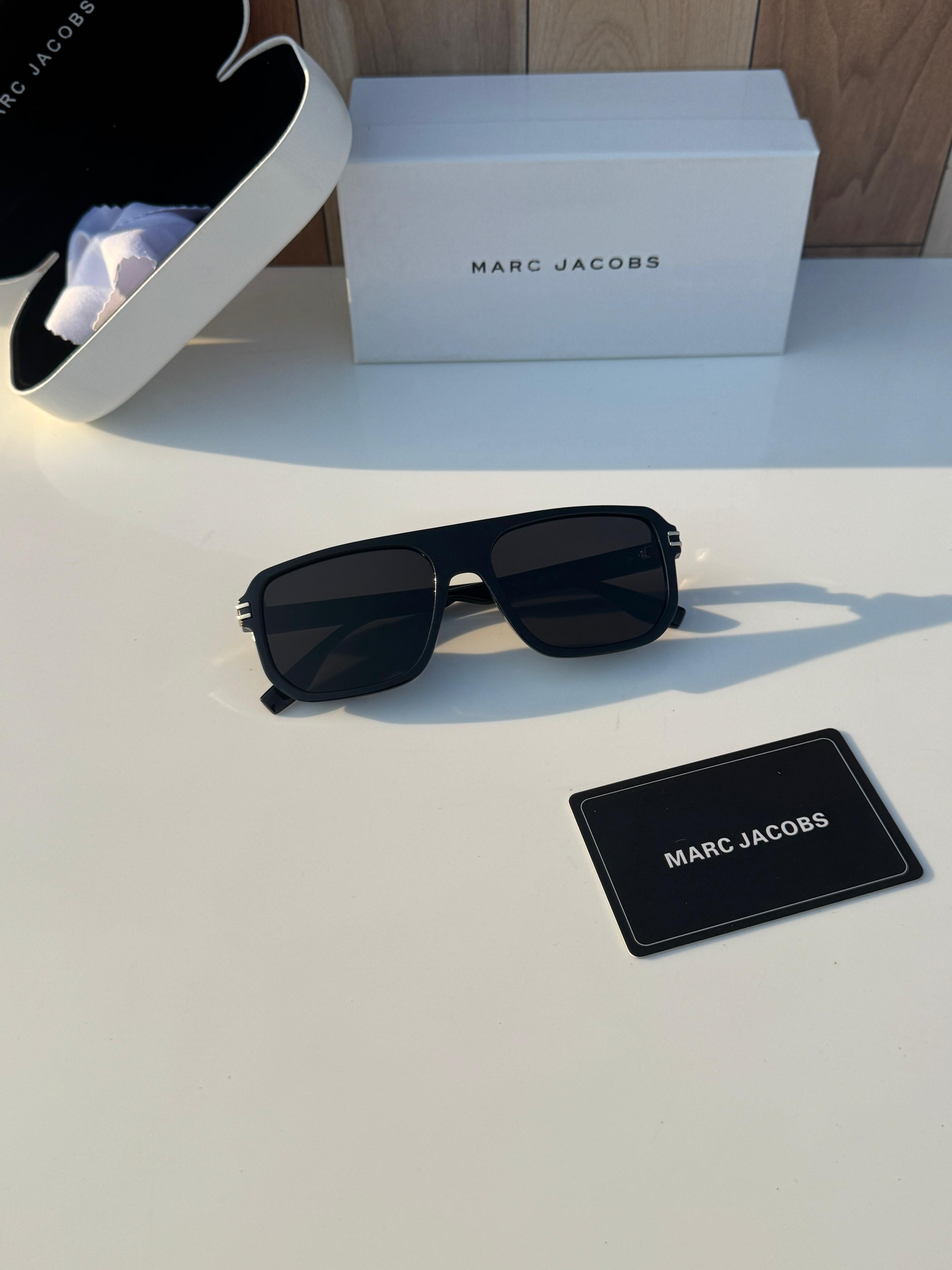 Ma_rc jacbs 1018 black  SUNGLASS