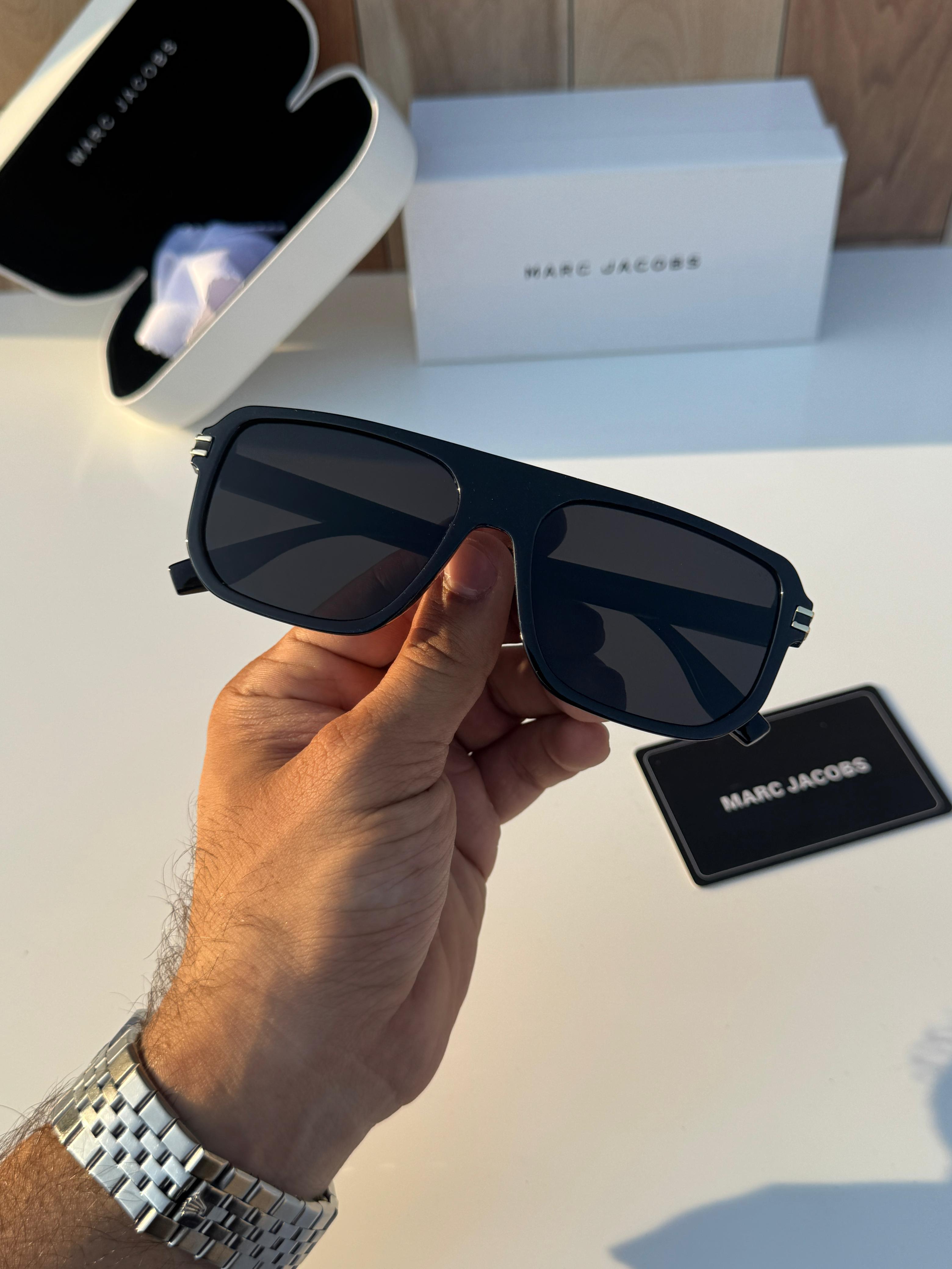 Ma_rc jacbs 1018 black  SUNGLASS