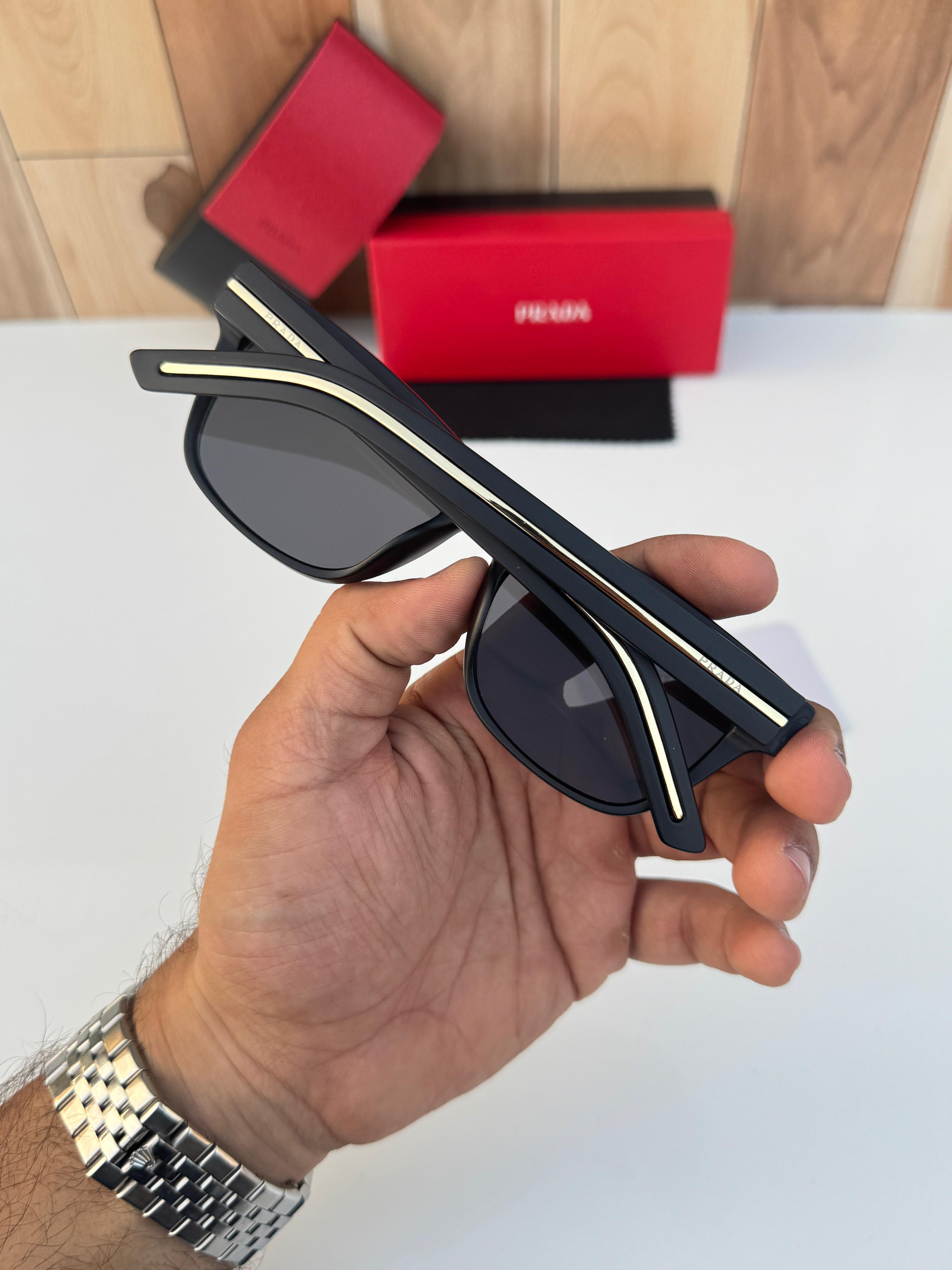 Pr_ada 3490 matt black  SUNGLASS