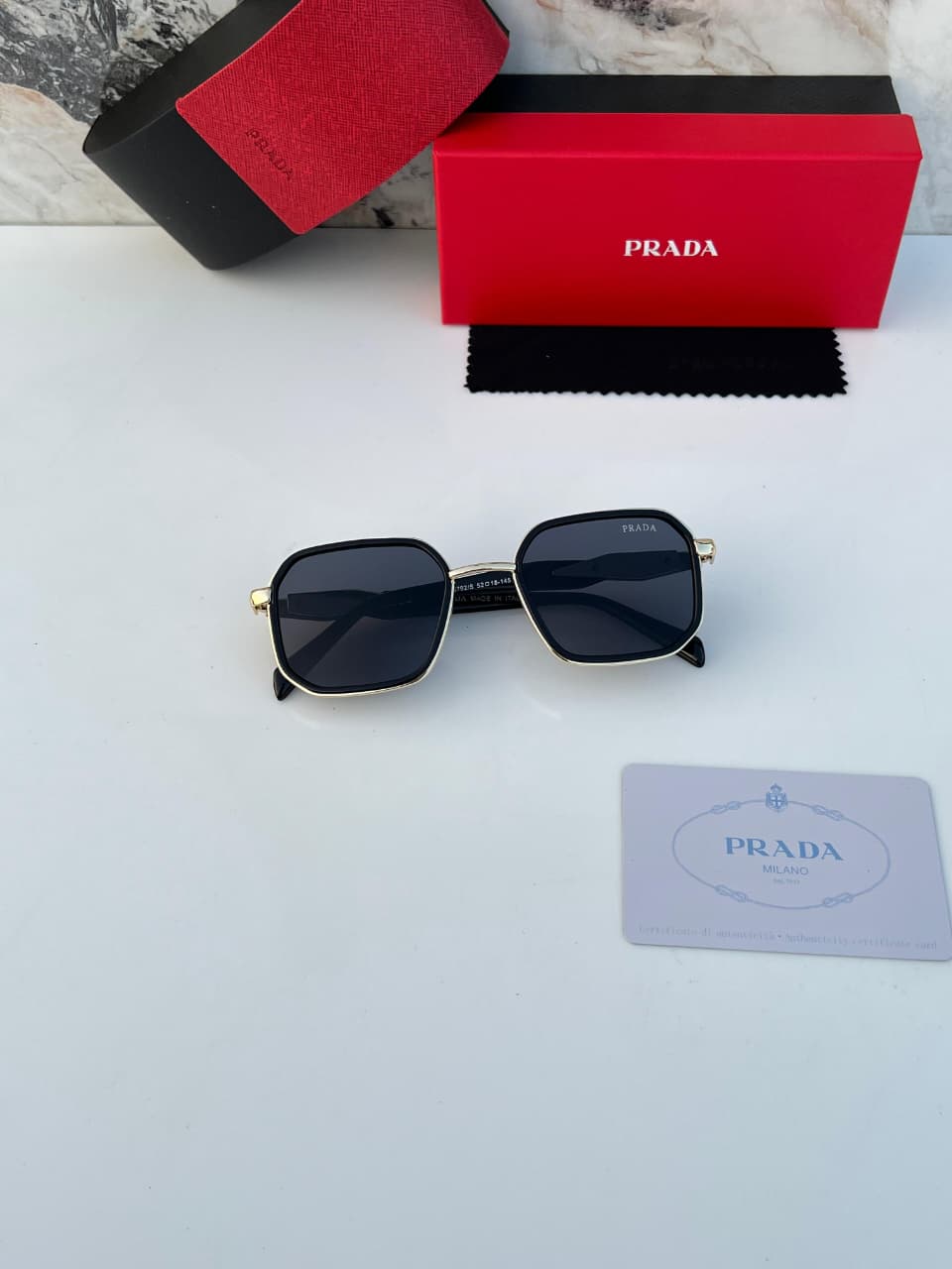 Pra_da 792 gold black   SUNGLASS
