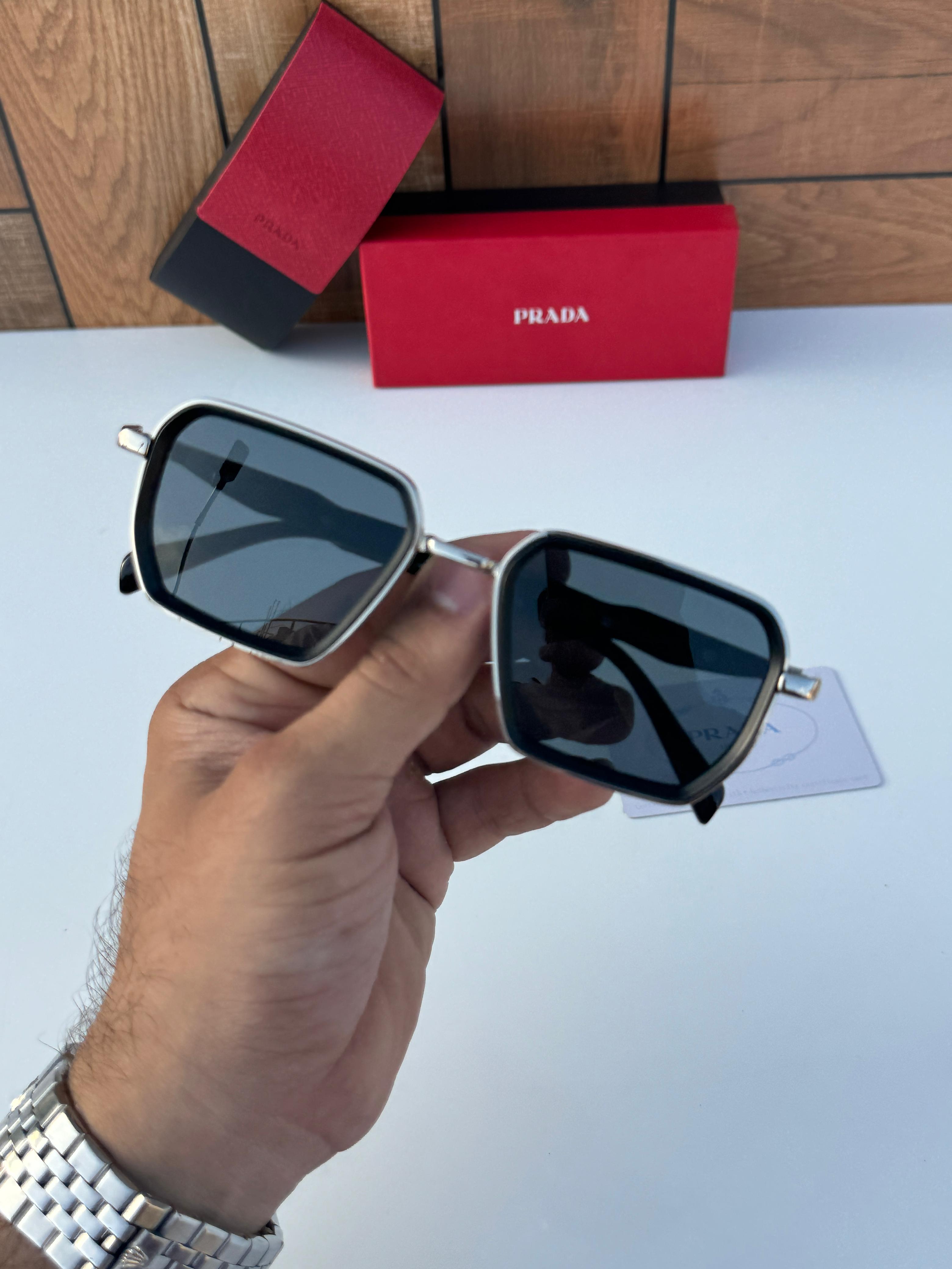 Pr__da 58078 silver black SUNGLASS