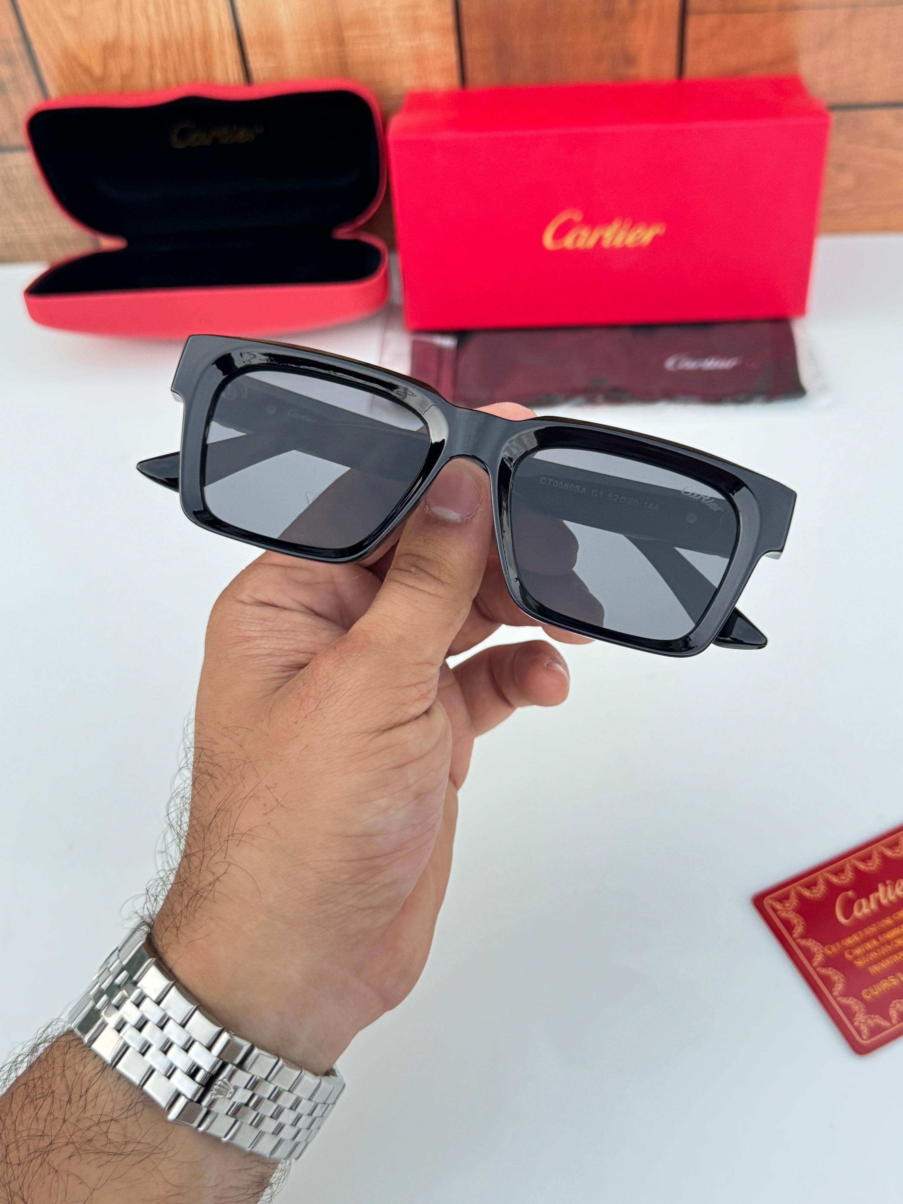 Ca_rtier 580 black SUNGLASS