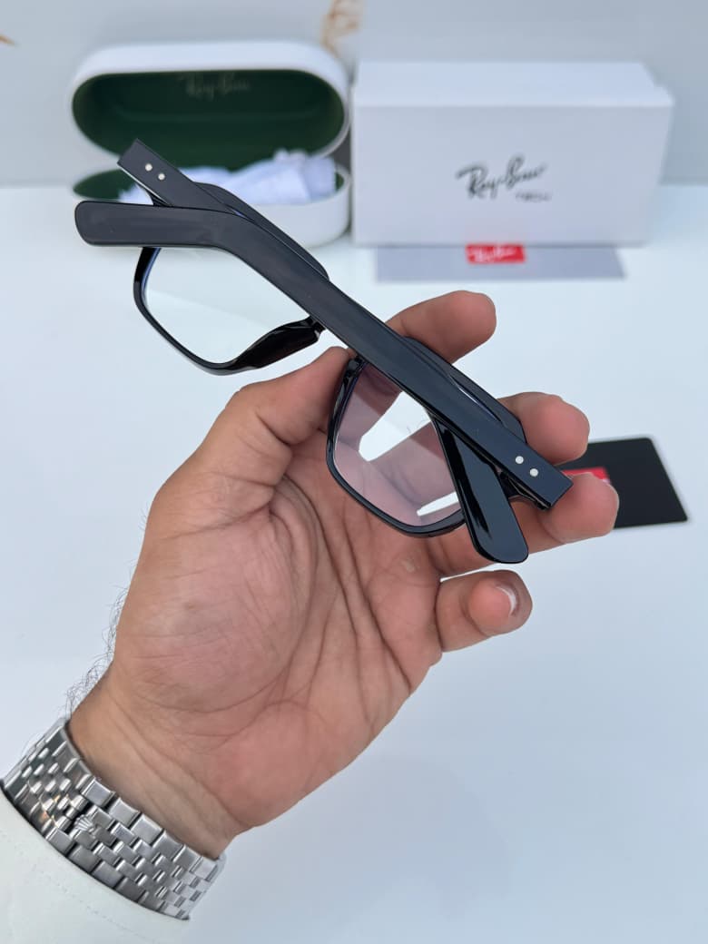 Ray_ban 1115 black plano SUNGLASS