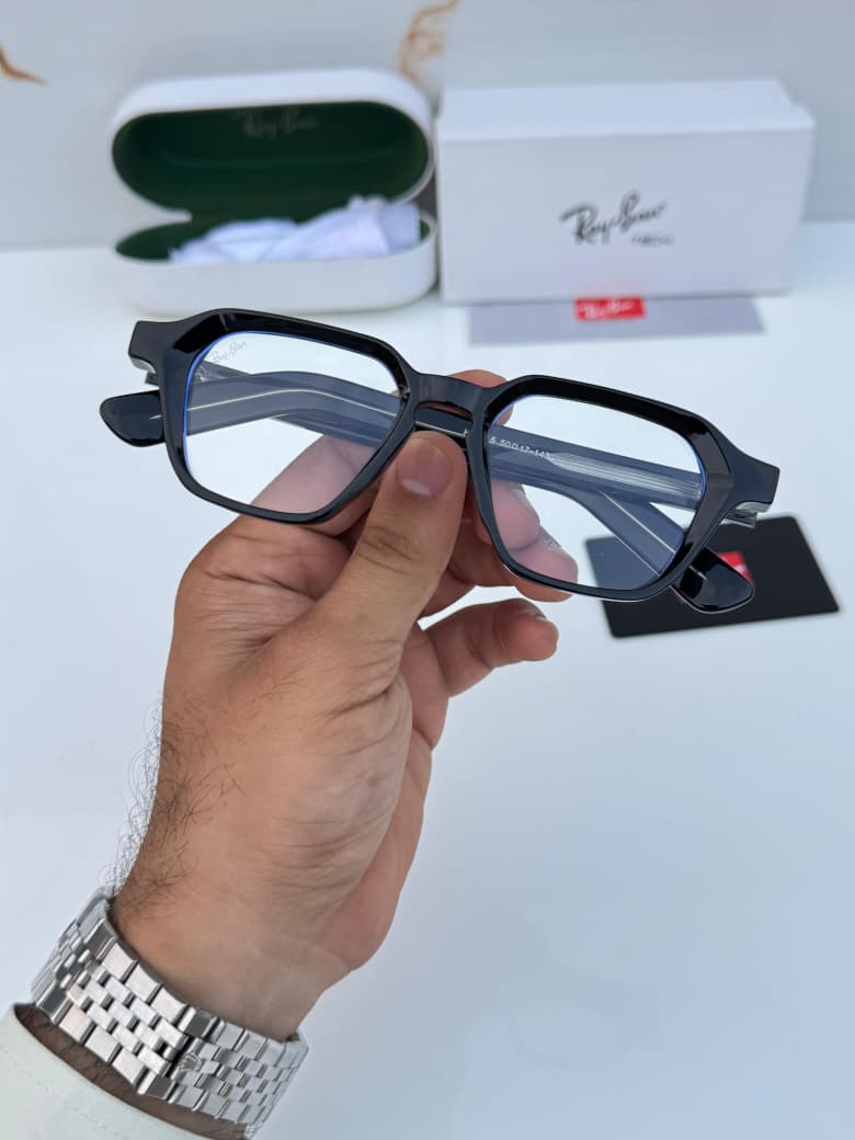 Ray_ban 1115 black plano SUNGLASS
