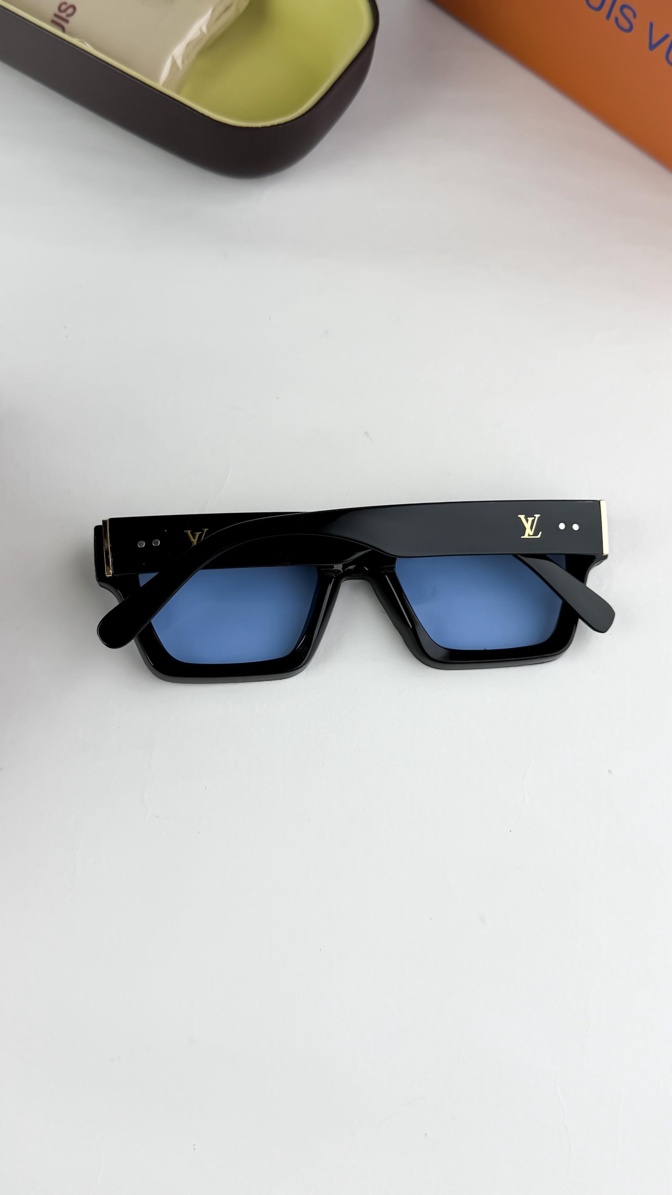 LOU_IS VUI_TON BLACK BLUE 8263 SUNGLASS