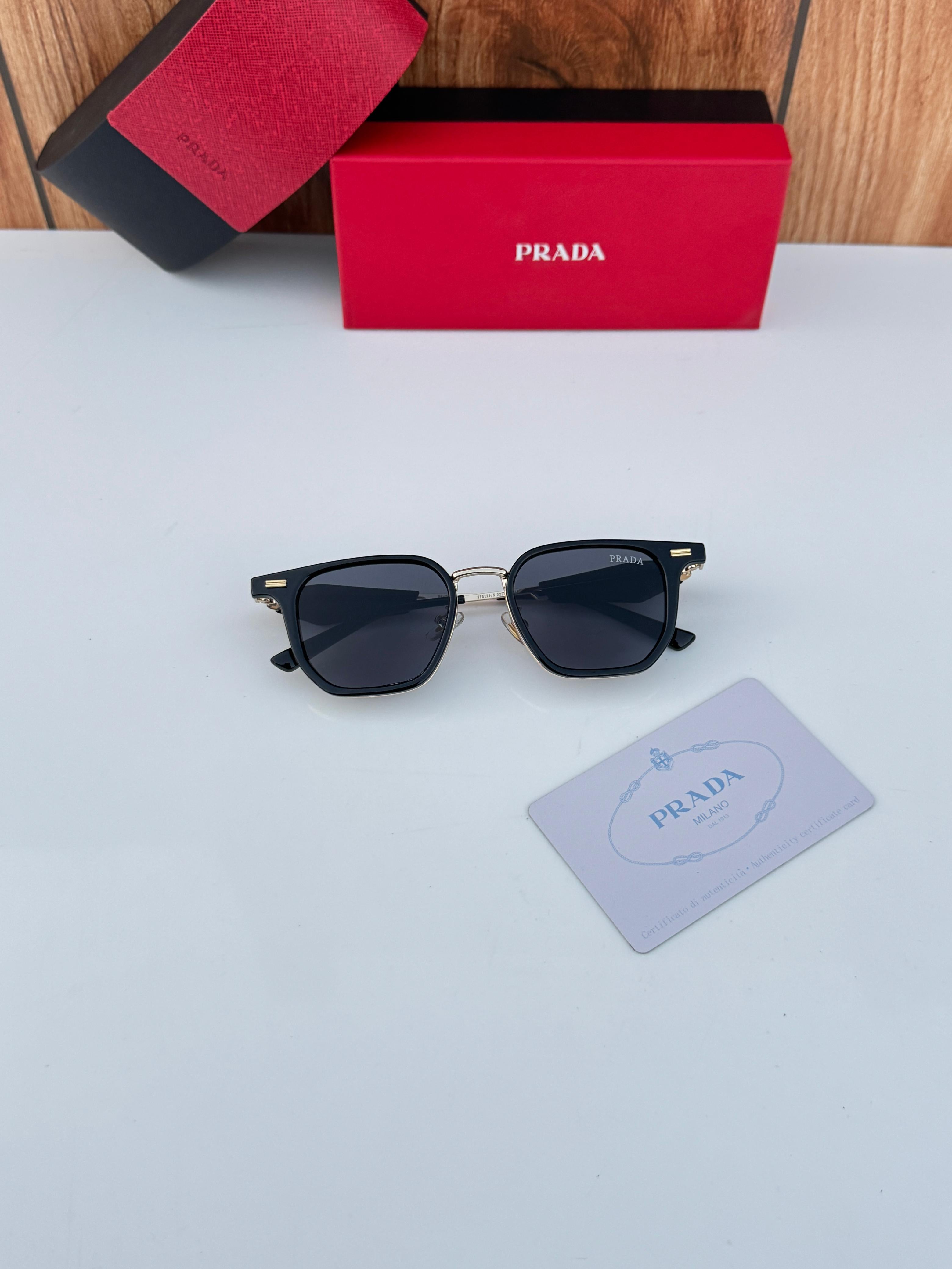 Pra_da 129 gold black  SUNGLASS