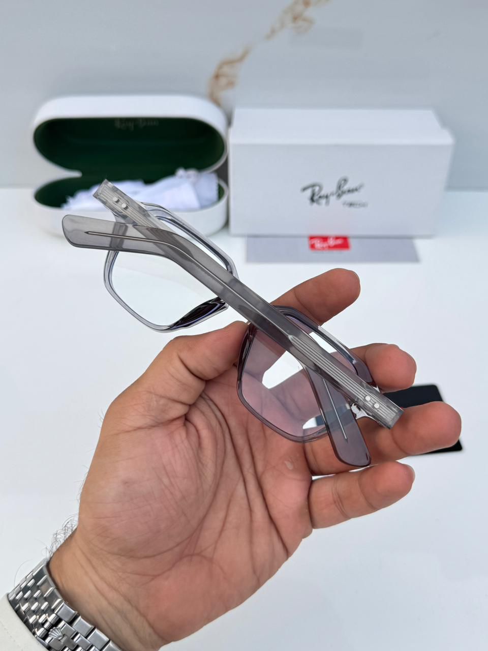 Ra_yban 1115 grey plano SUNGLASS