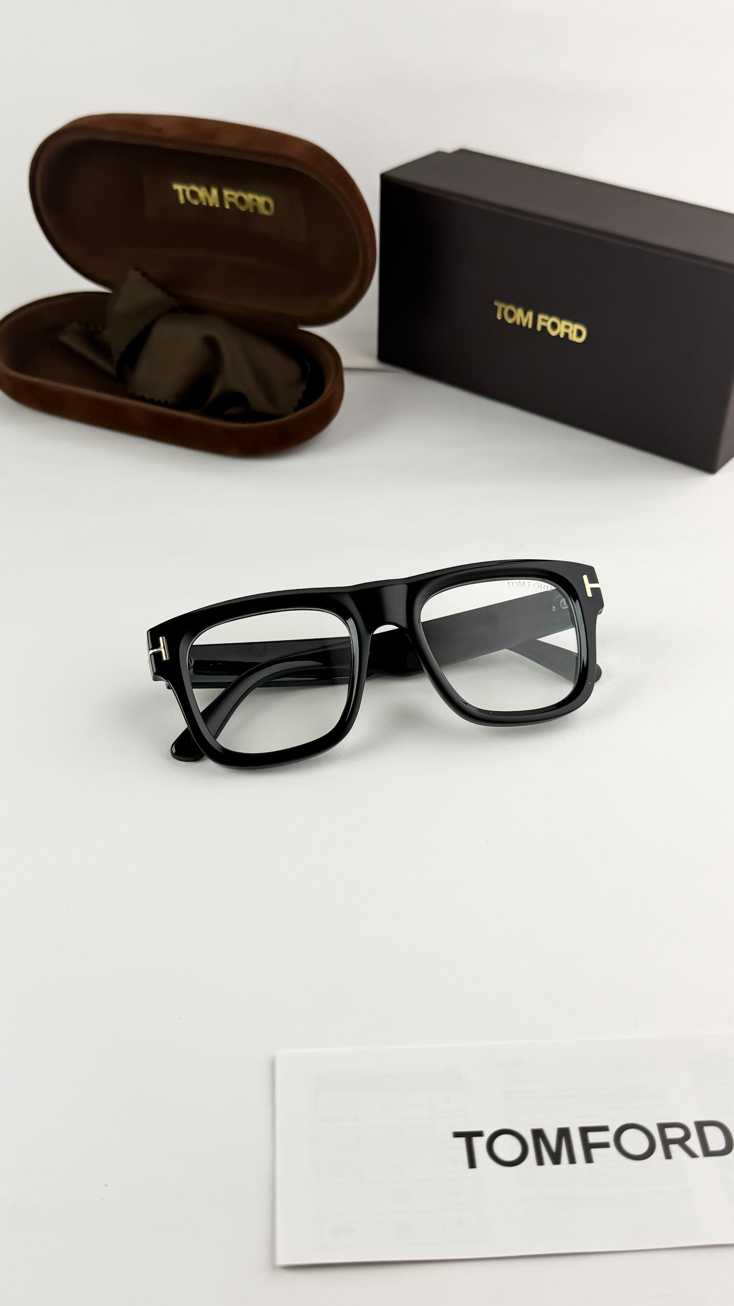 TOM__FORD BLACK PLANO  SUNGLASS