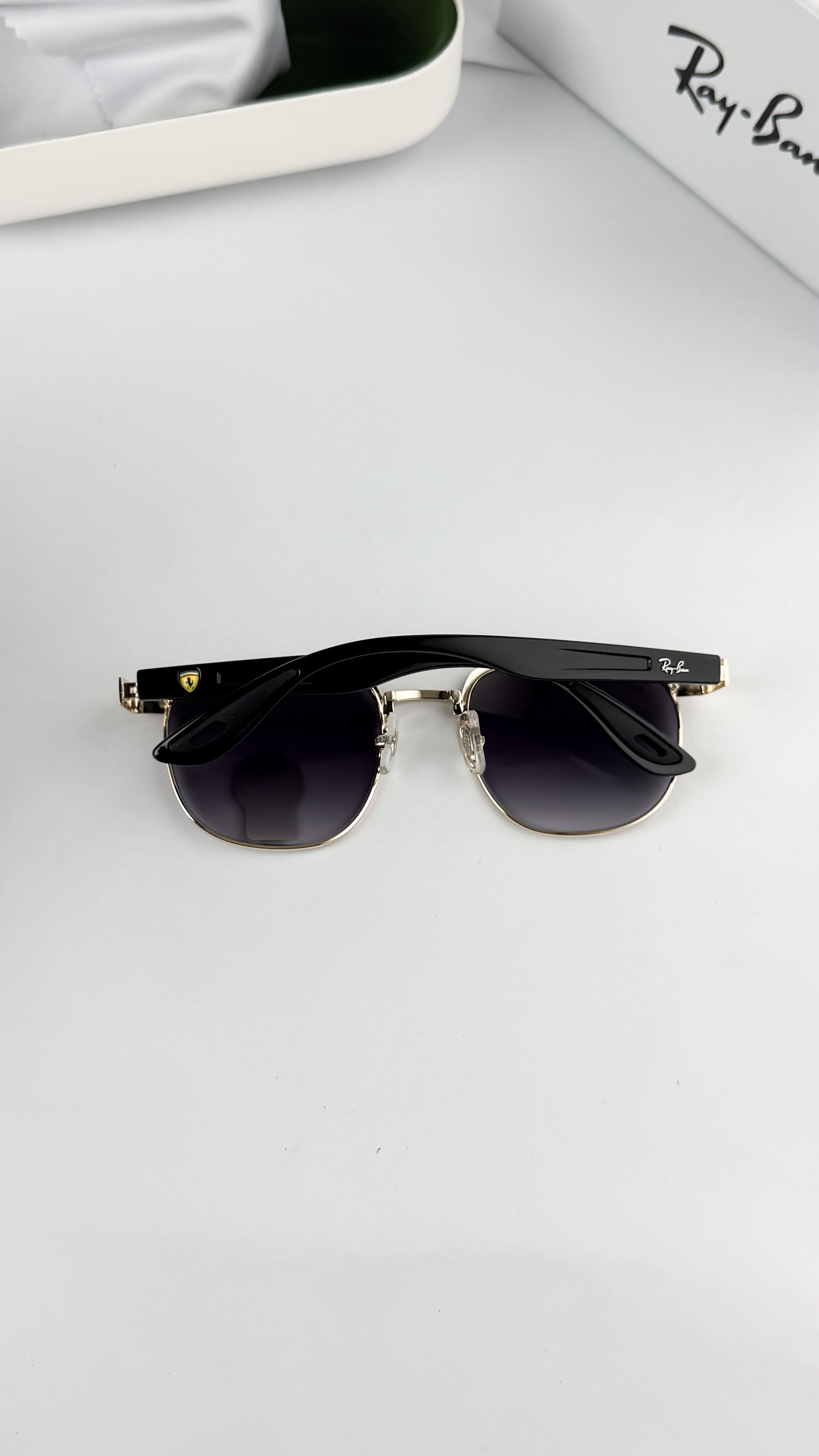 RAY_BAN GOLD BLACK 03 SUNGLASS