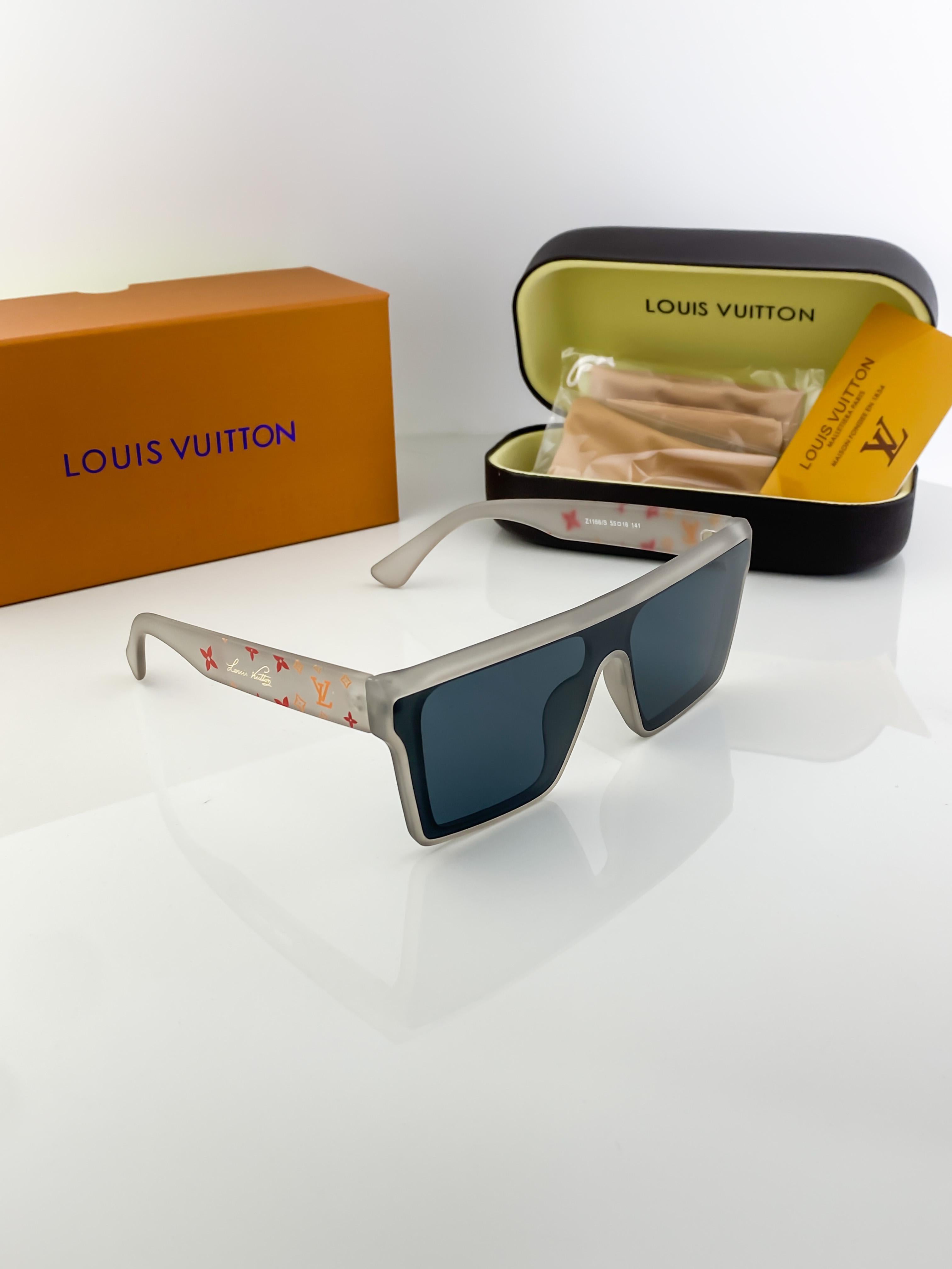 LO_UIS_ VUI_TTON_ 1166 B