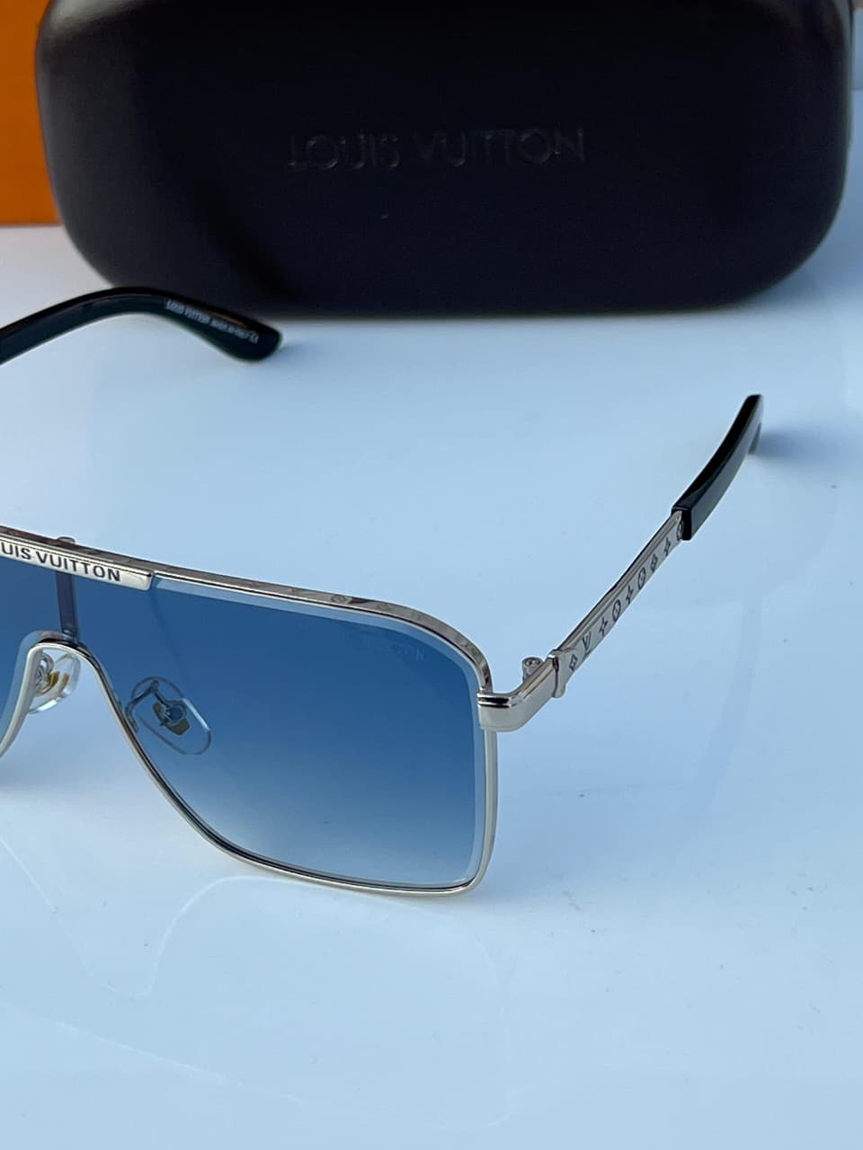 Loui_s vuitto_n 0501