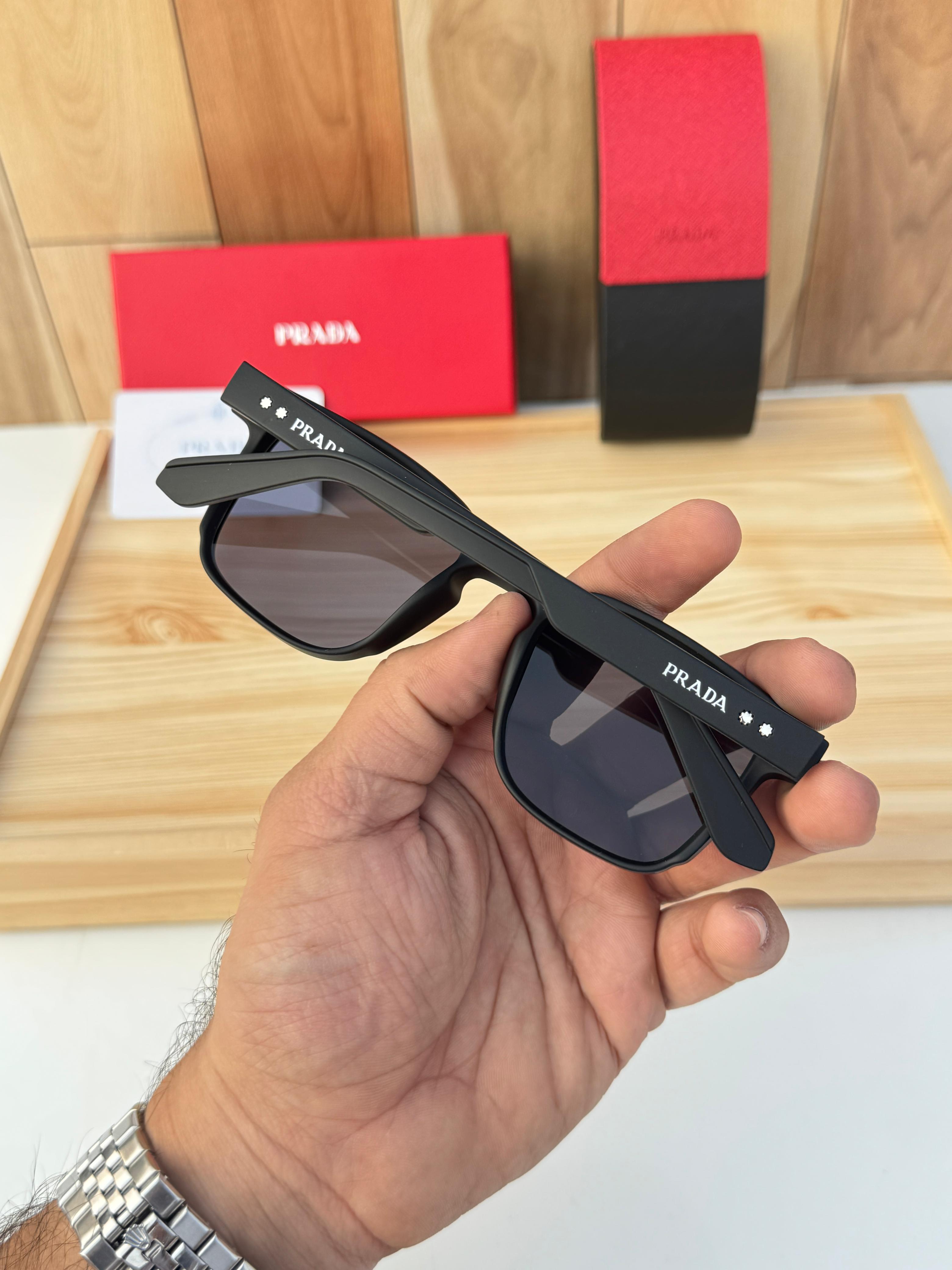 Prad_a 664 matt black