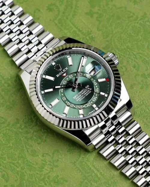 luxury Watch SKY DEWLLER AUTOMATIC WATCH